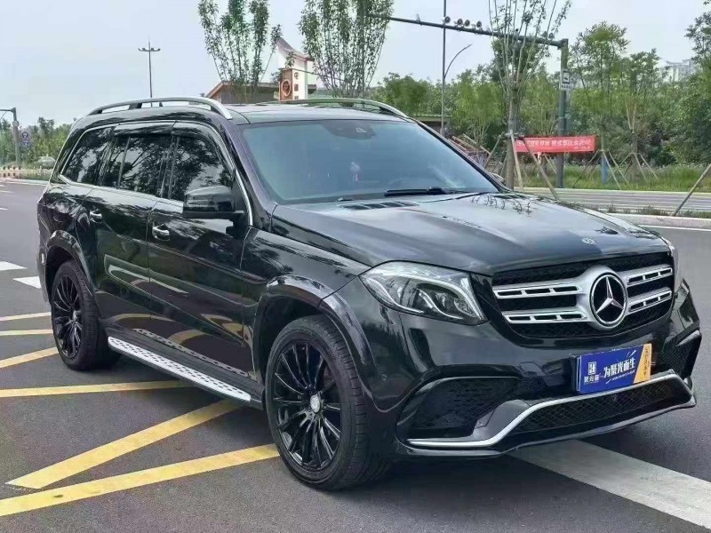 晋中19年奔驰GLS2