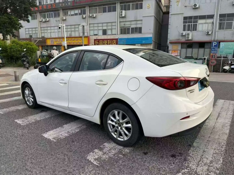 广州16年马自达昂克赛拉7