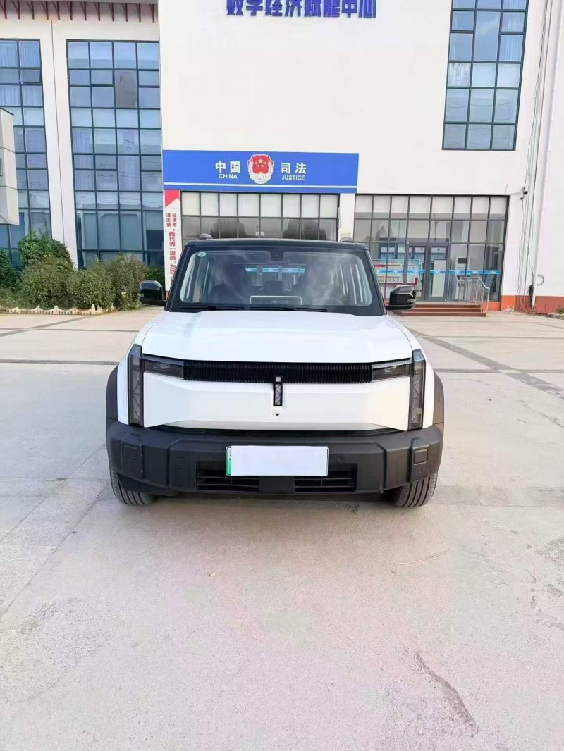 东营25年奇瑞ICAR1