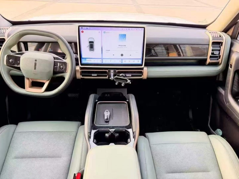 东营25年奇瑞ICAR6