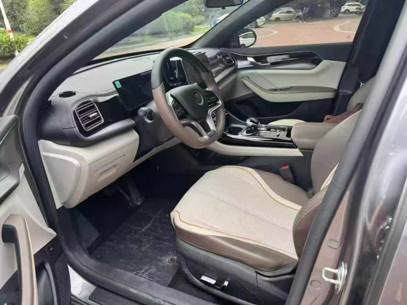 安顺24年比亚迪秦4