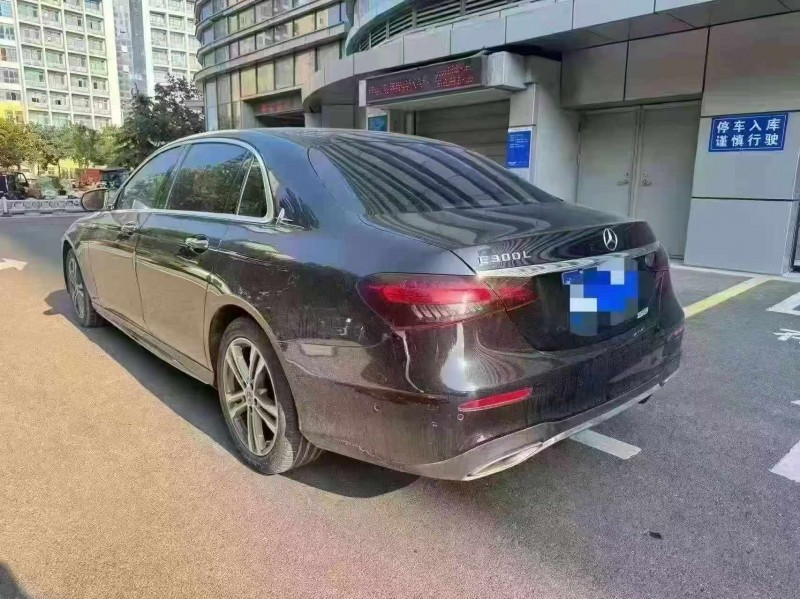 淮北23年奔驰E8