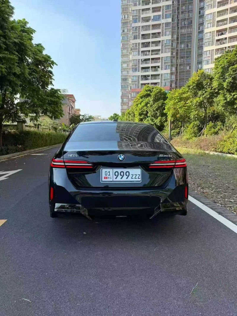 连云港25年宝马5系8