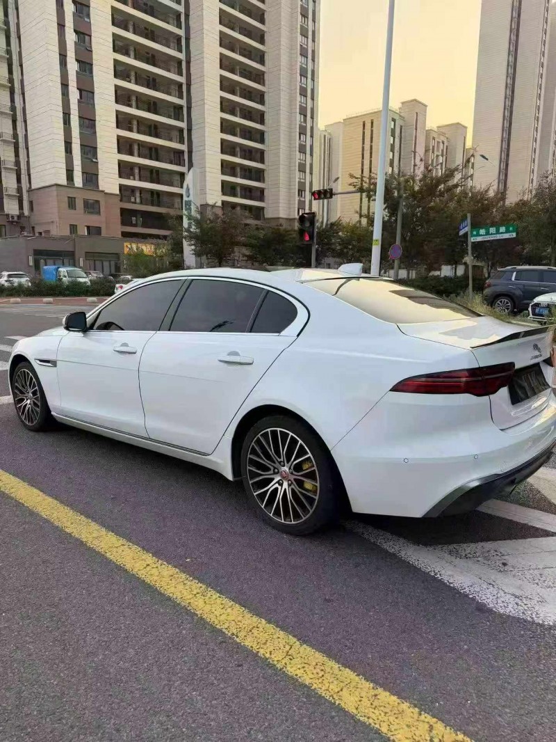 潍坊21年捷豹XEL7