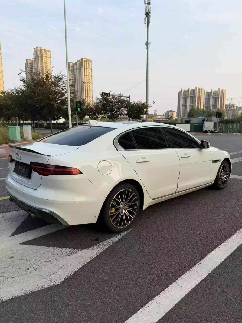 潍坊21年捷豹XEL8