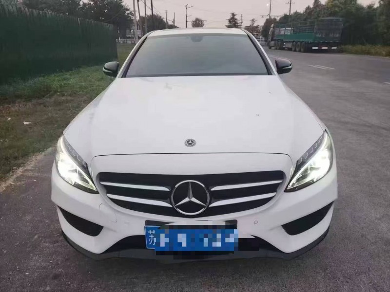 徐州17年奔驰C1