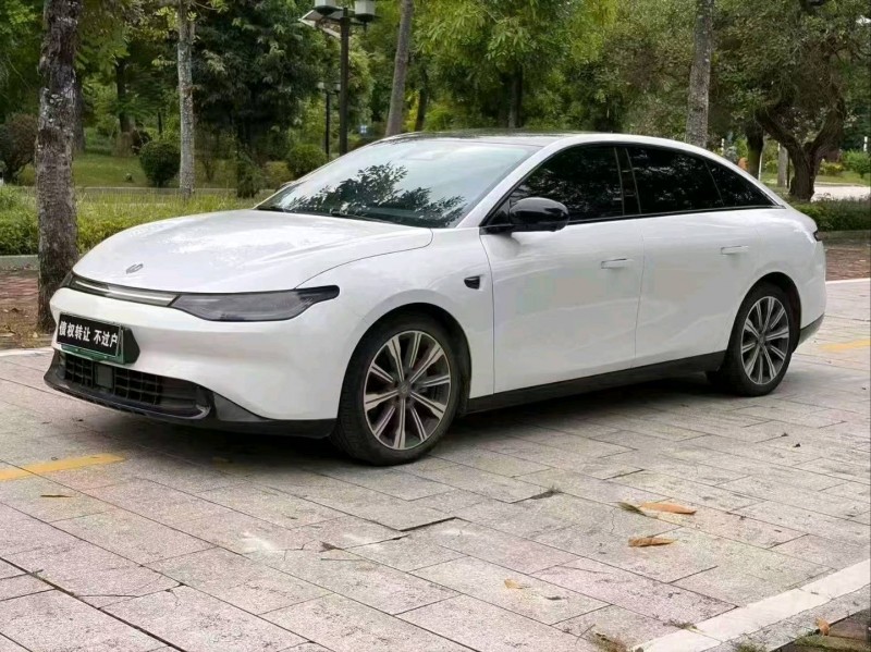 珠海24年零跑汽车C012