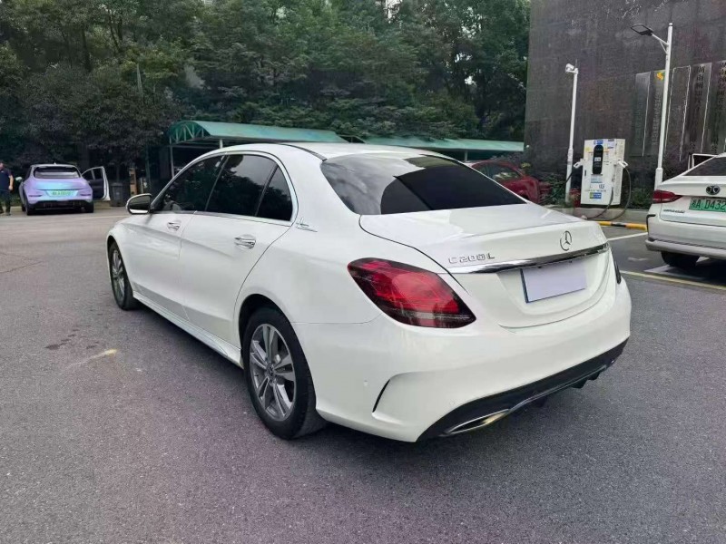 长沙19年奔驰C6