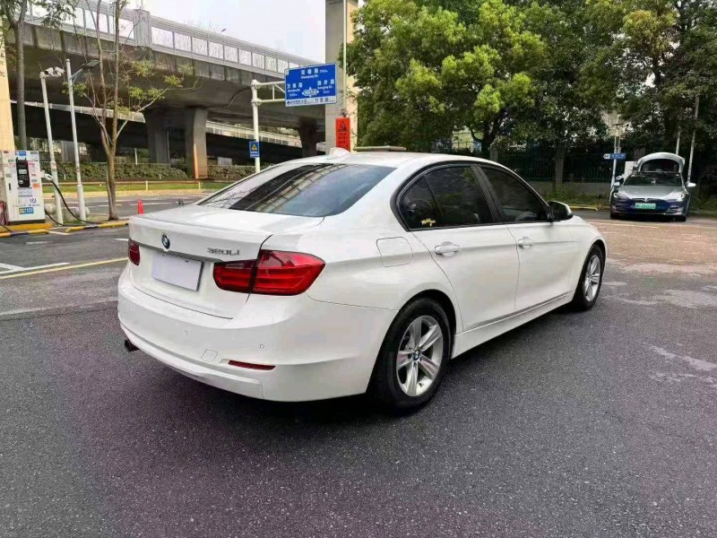 长沙13年宝马3系4