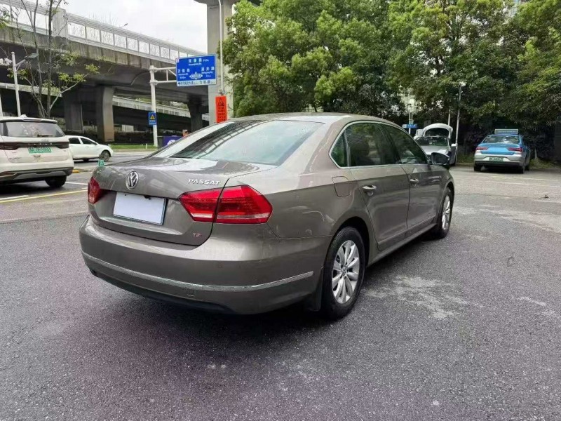 长沙14年大众帕萨特5