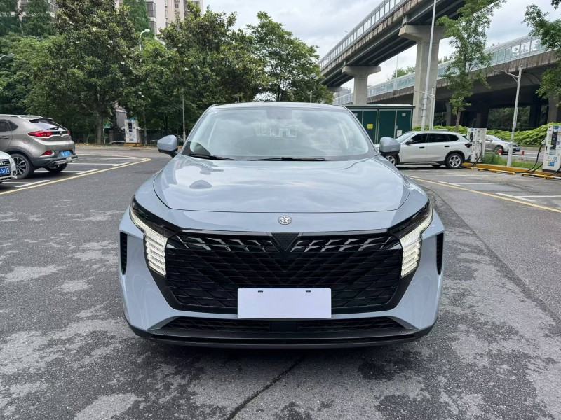 长沙25年启辰大V1