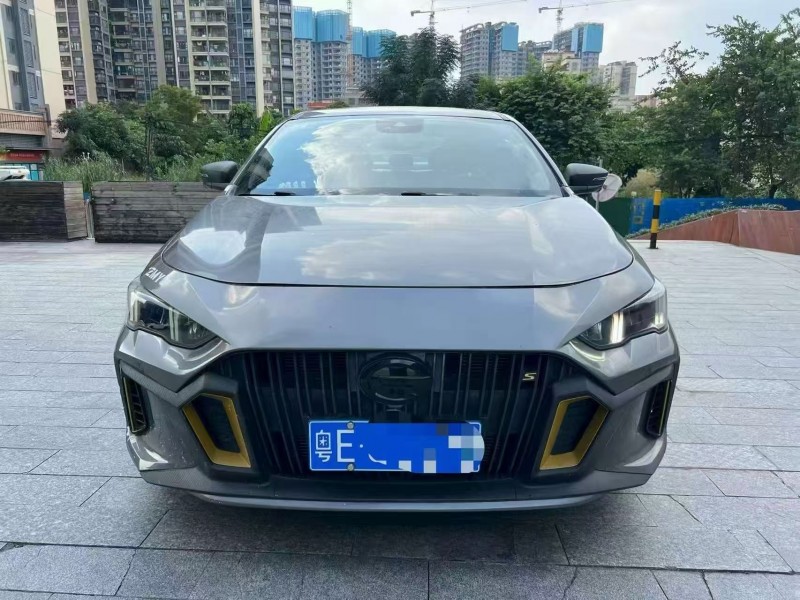 深圳22年传祺影豹1