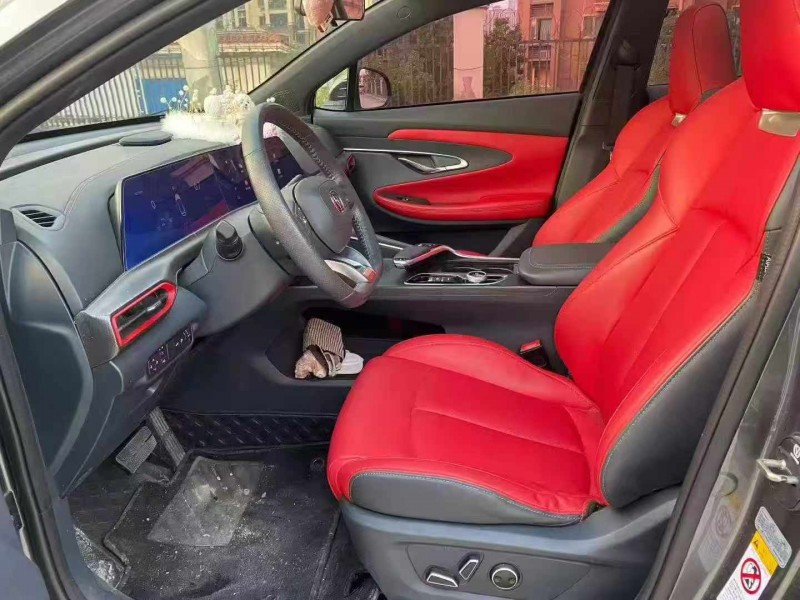 东营20年长安汽车UNI7