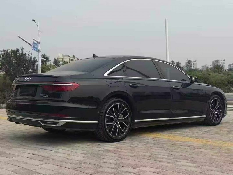 张家口20年奥迪A8L8
