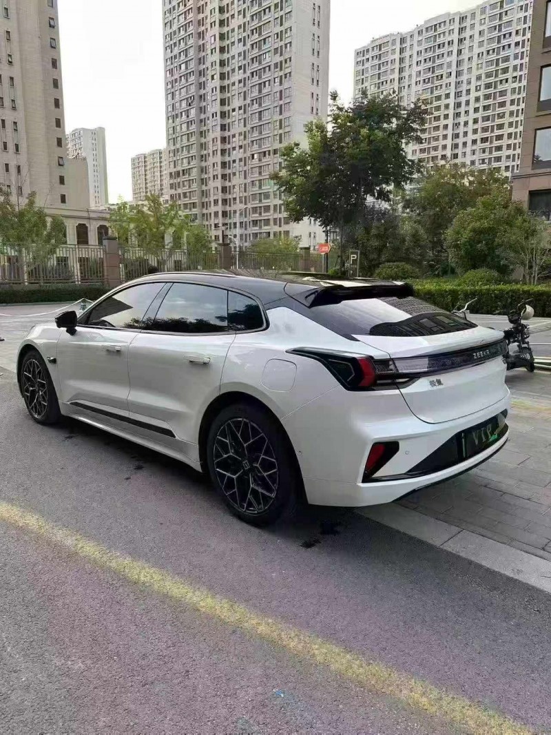 潍坊24年极氪汽车0018