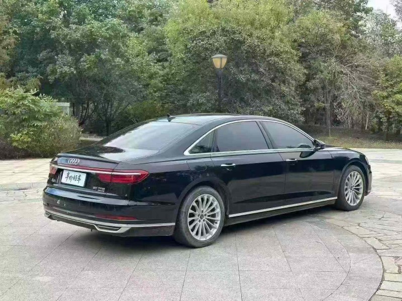 枣庄22年奥迪A8L7