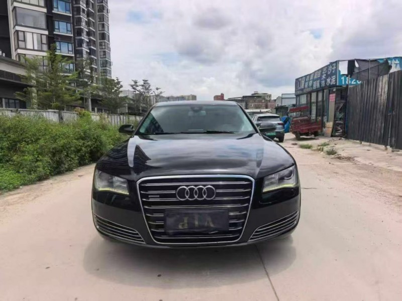 南宁13年奥迪A8L1