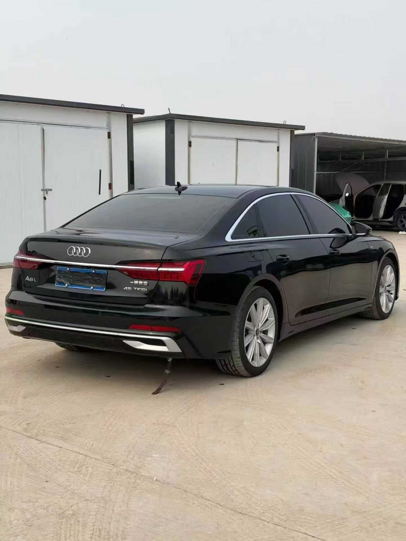 新乡22年奥迪A6L8