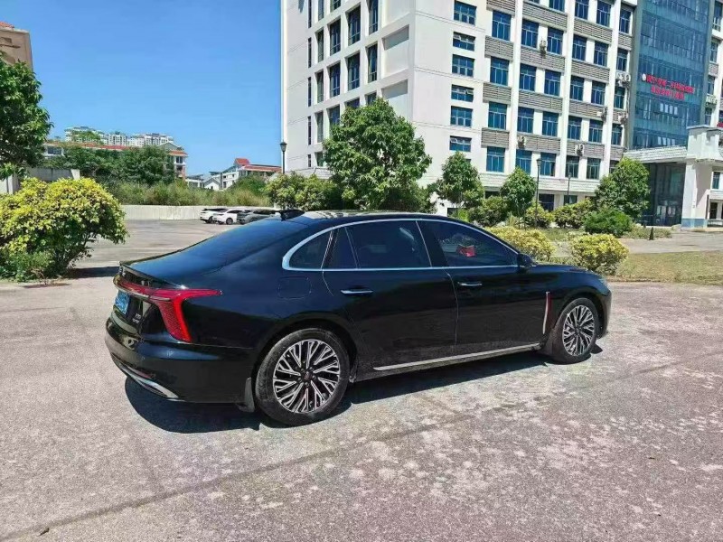 南宁23年红旗H57