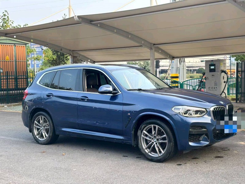 金华21年宝马X32