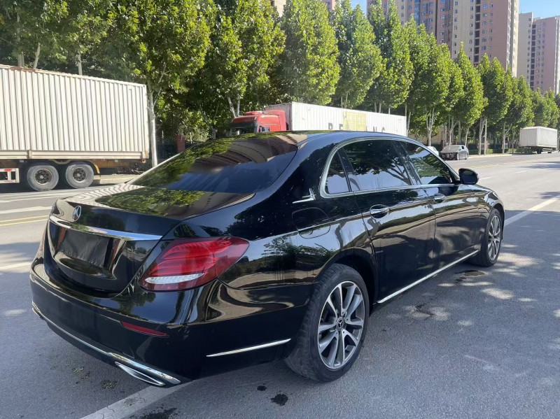 郑州19年奔驰E4