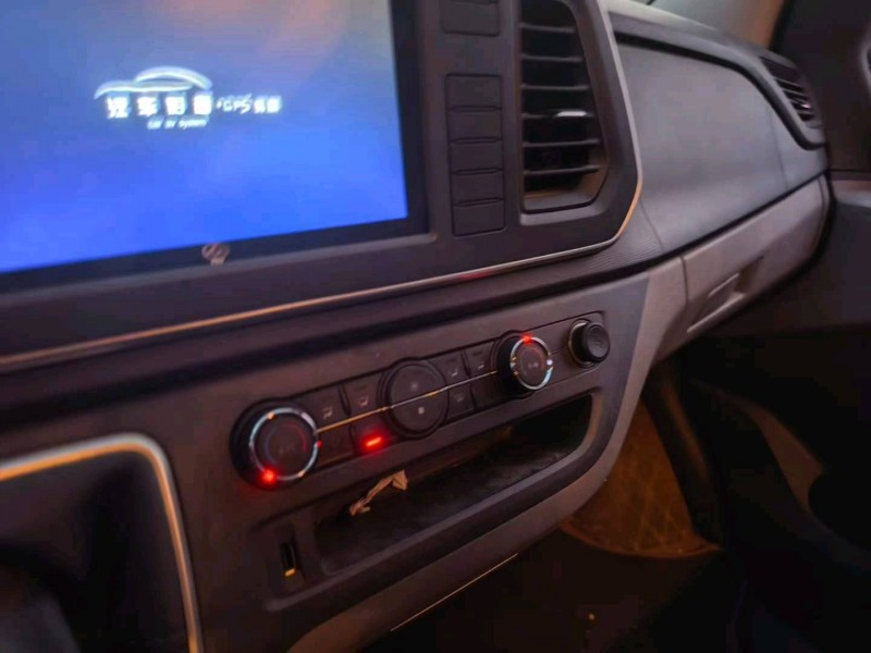 临沂23年大通V805