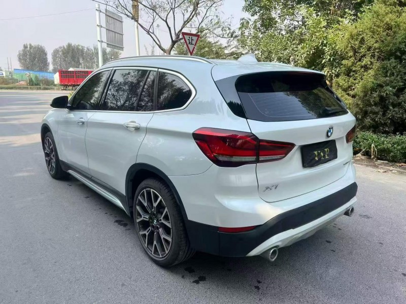 东营22年宝马X17