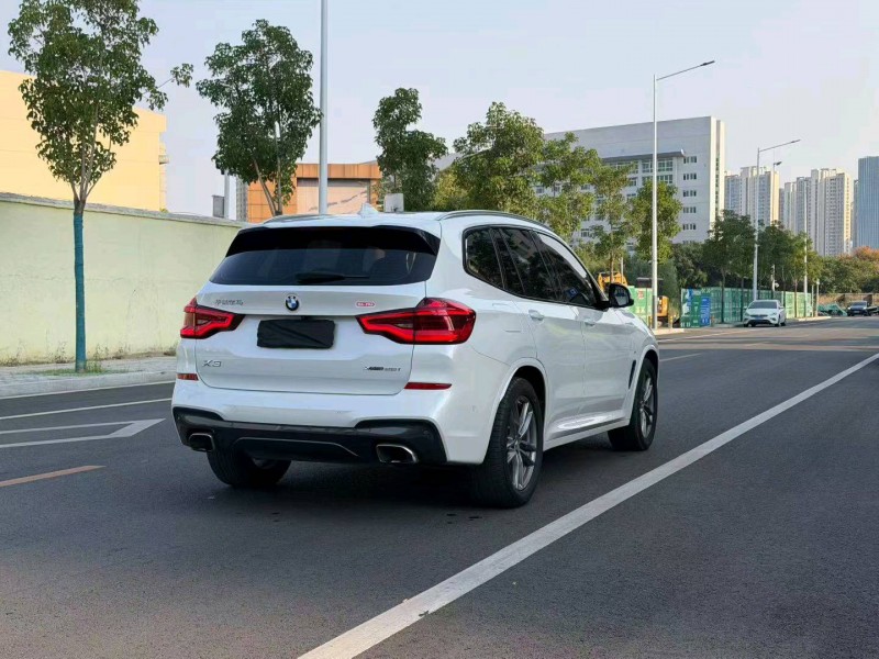 徐州19年宝马X38