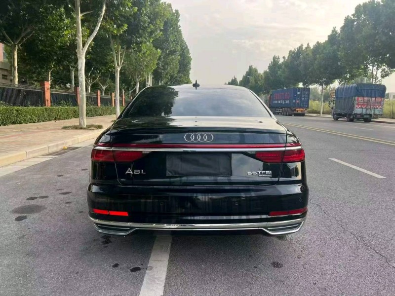 新乡20年奥迪A8L8