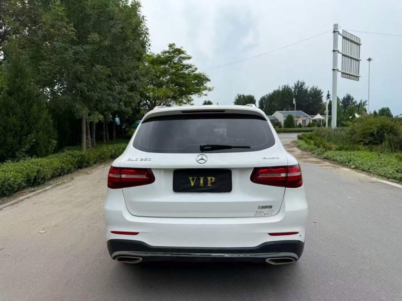 新乡17年奔驰GLC9