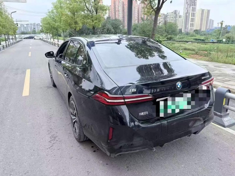 赣州24年宝马I59