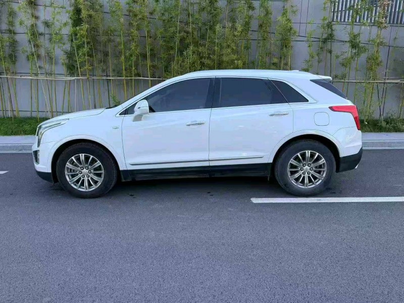 台州18年凯迪拉克XT56