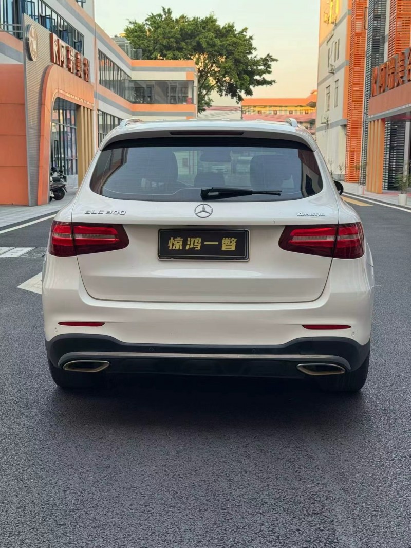 广州18年奔驰GLC9