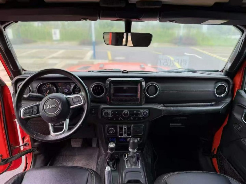 常德19年Jeep牧马人6