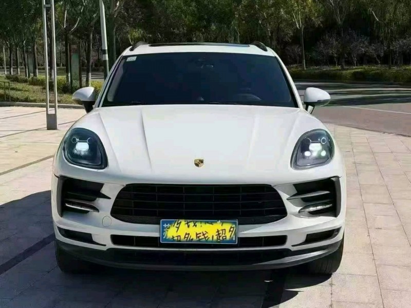 连云港20年保时捷Macan1