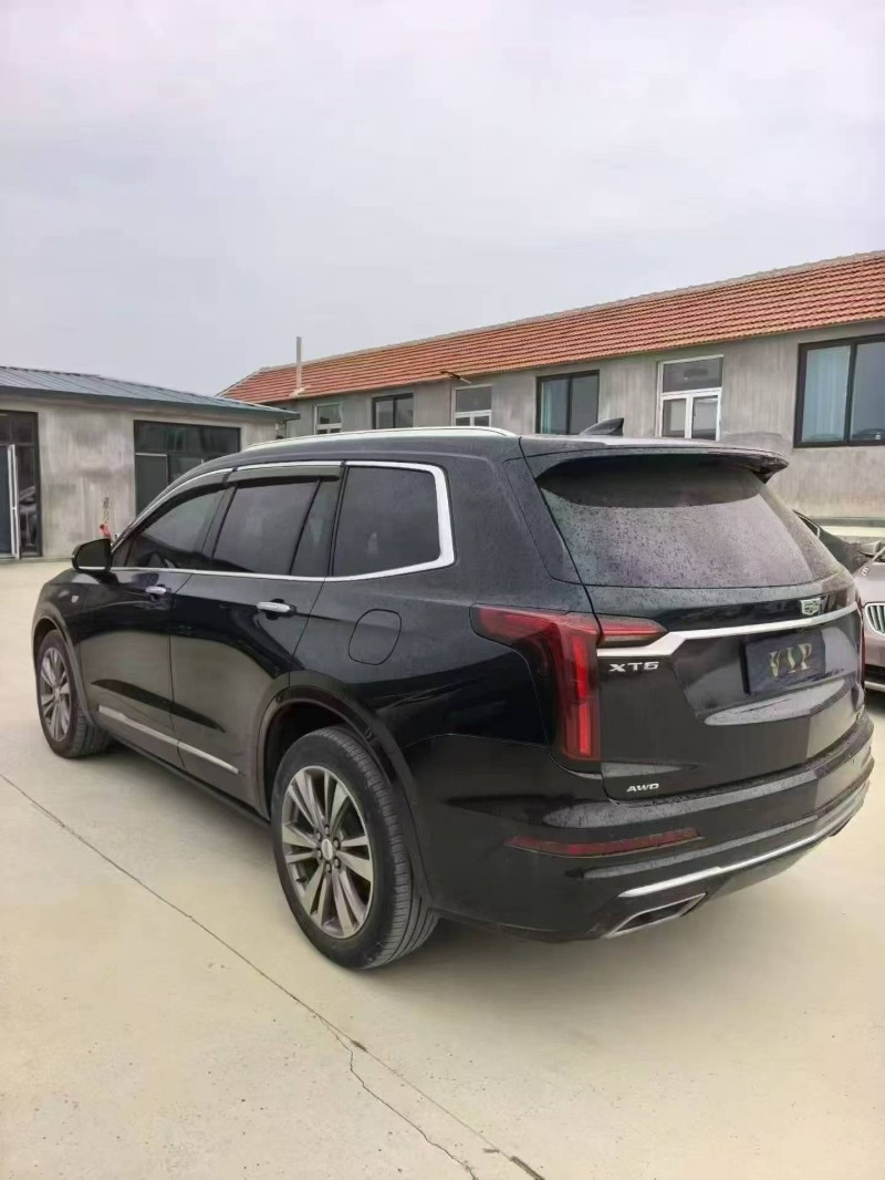 湘潭19年凯迪拉克XT67