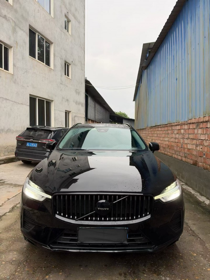 乐山22年沃尔沃XC601