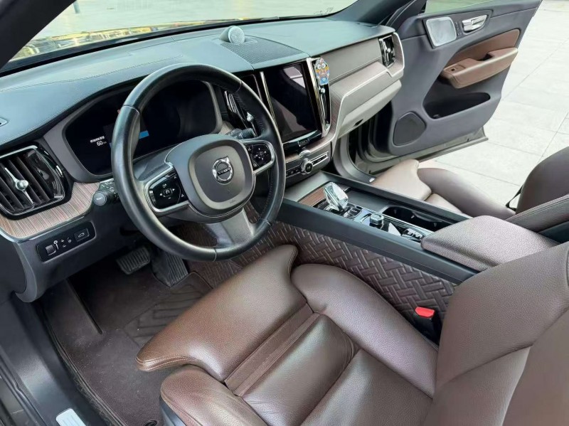 枣庄21年沃尔沃XC606