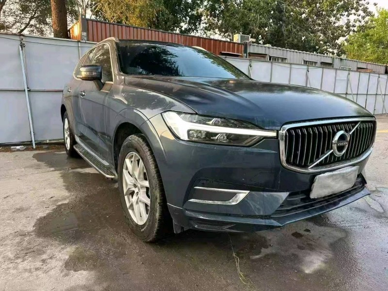 青岛20年沃尔沃XC602