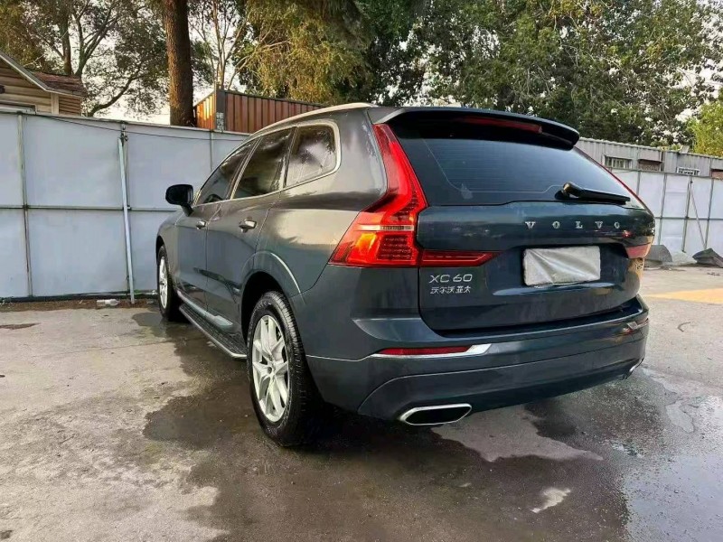 青岛20年沃尔沃XC607