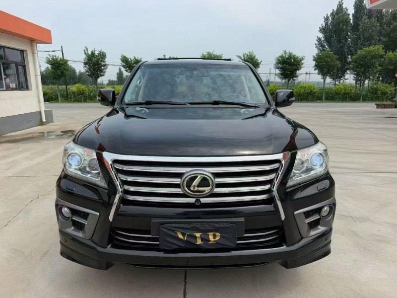 唐山12年雷克萨斯LX1