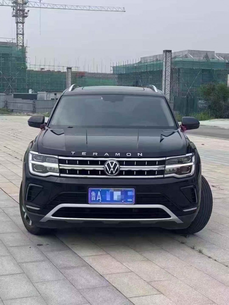 东营22年大众途昂1
