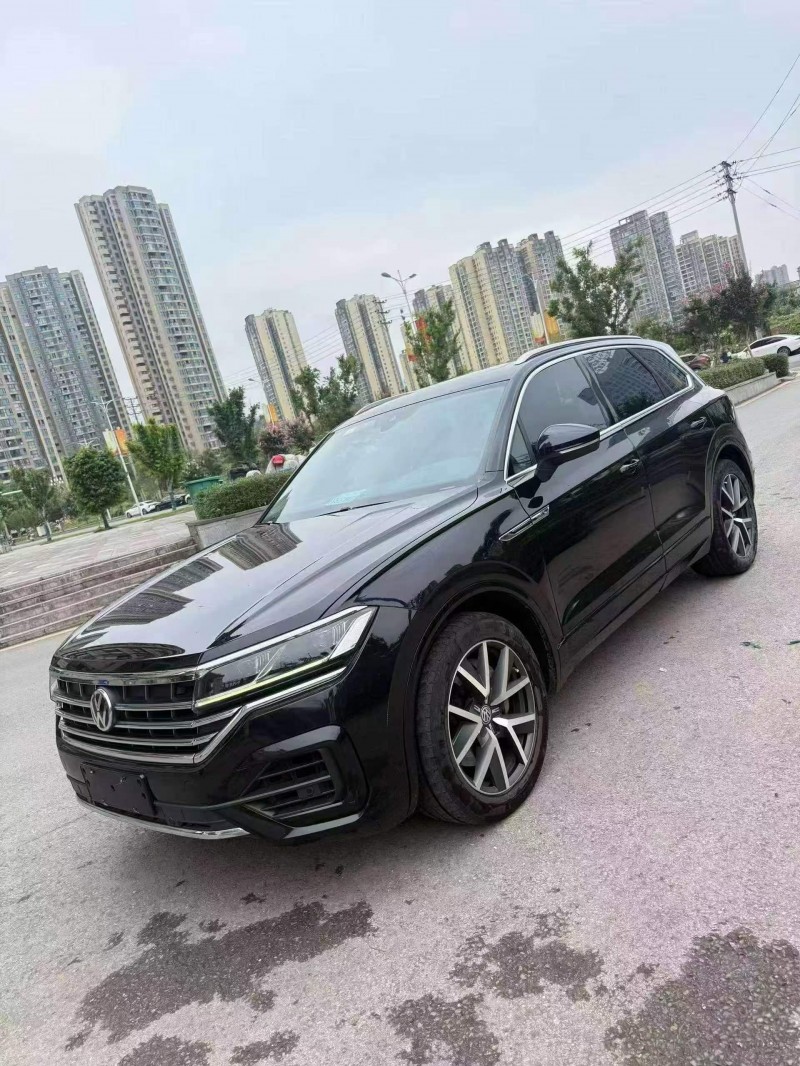 连云港20年大众途锐3