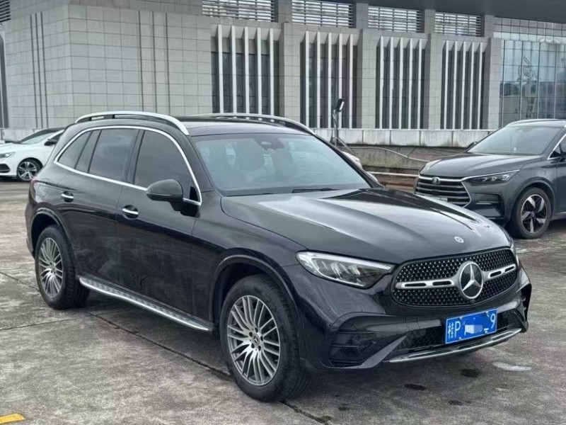 广州25年奔驰GLC2