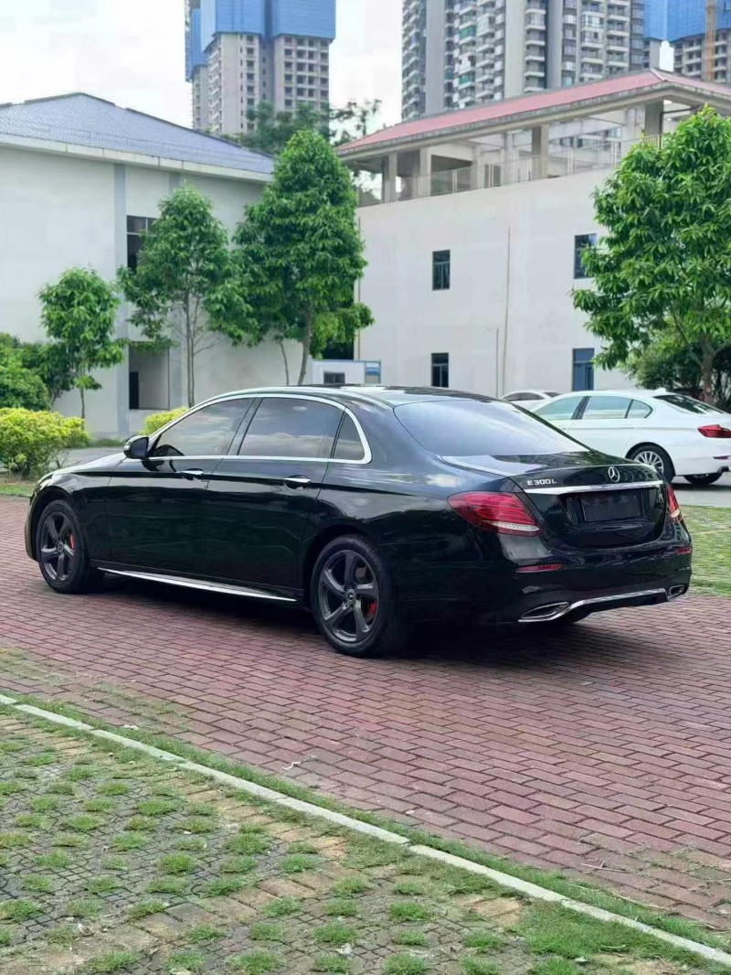 徐州19年奔驰E8