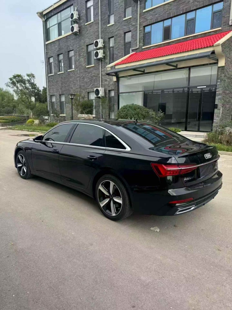 潍坊21年奥迪A6L8