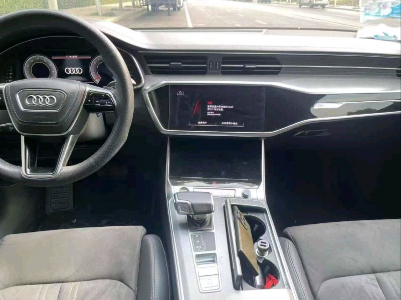 新乡23年奥迪A6L4