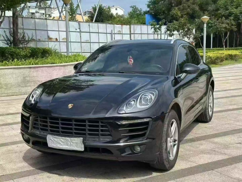 金华16年保时捷Macan3