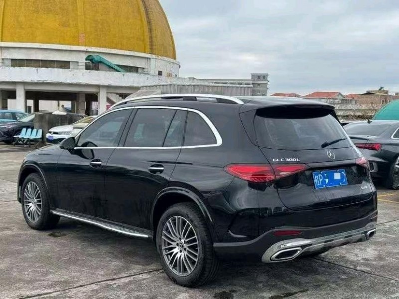 广州25年奔驰GLC4