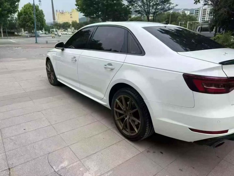 济南18年奥迪A4L4